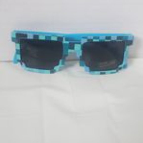 Minecraft Sunglasses - Picture 5 of 13
